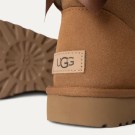 UGG Mini Bailey Bow || Winter Boot Chestnut thumbnail